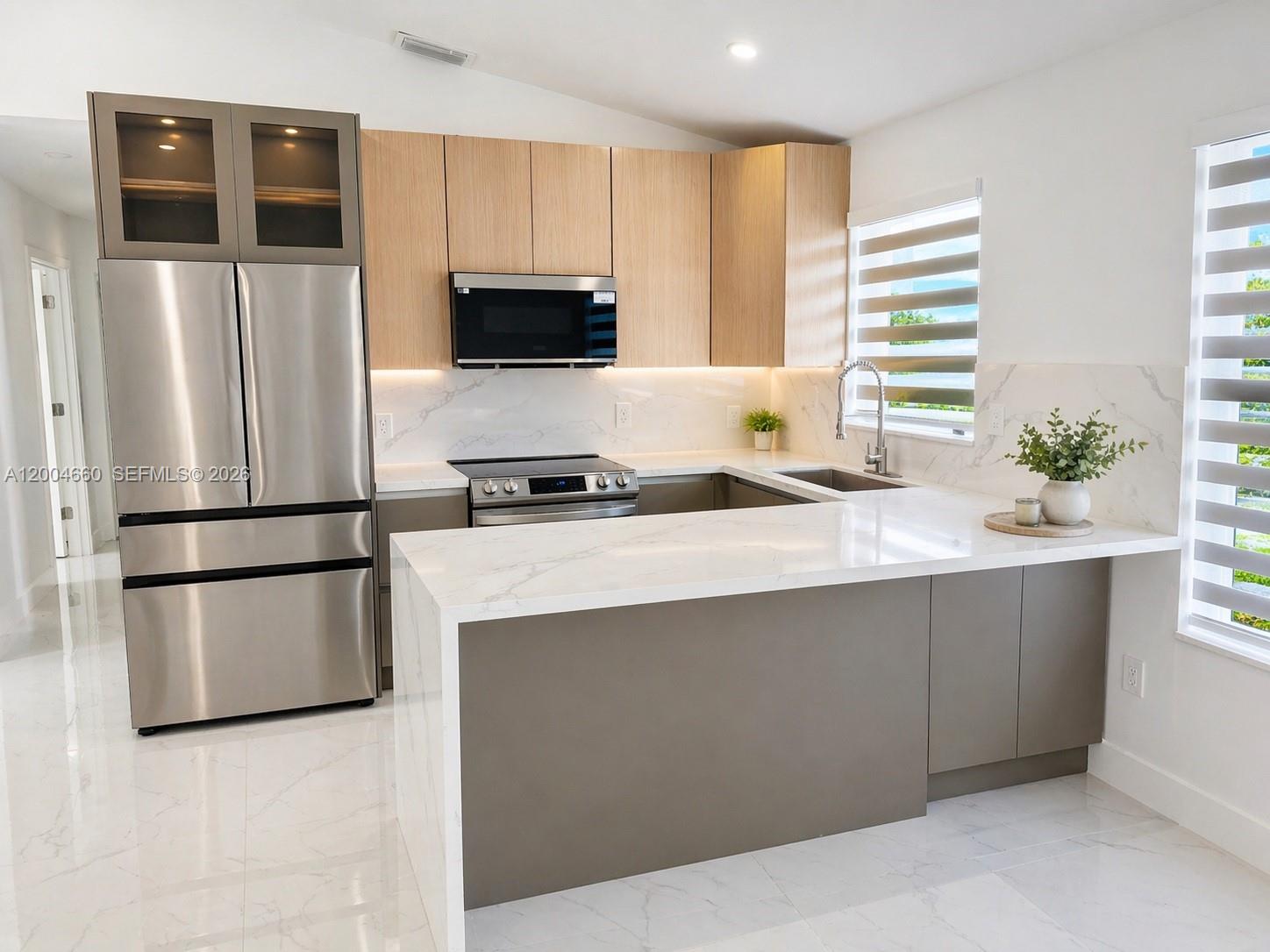 HABITAT HOMES SOUTH - Residential