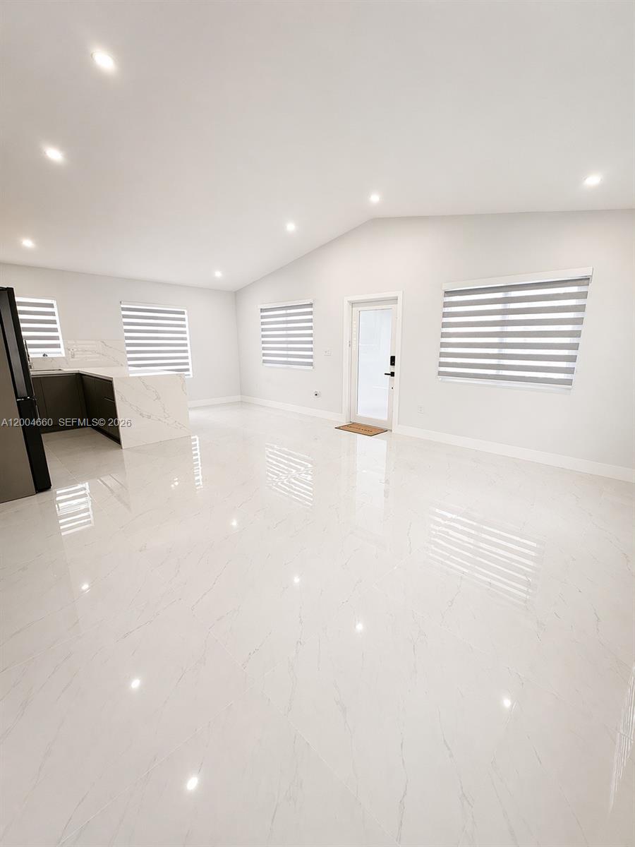 HABITAT HOMES SOUTH - Residential