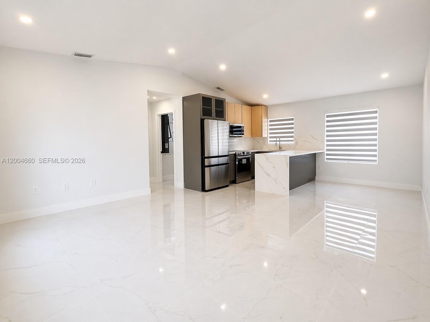 HABITAT HOMES SOUTH - Residential