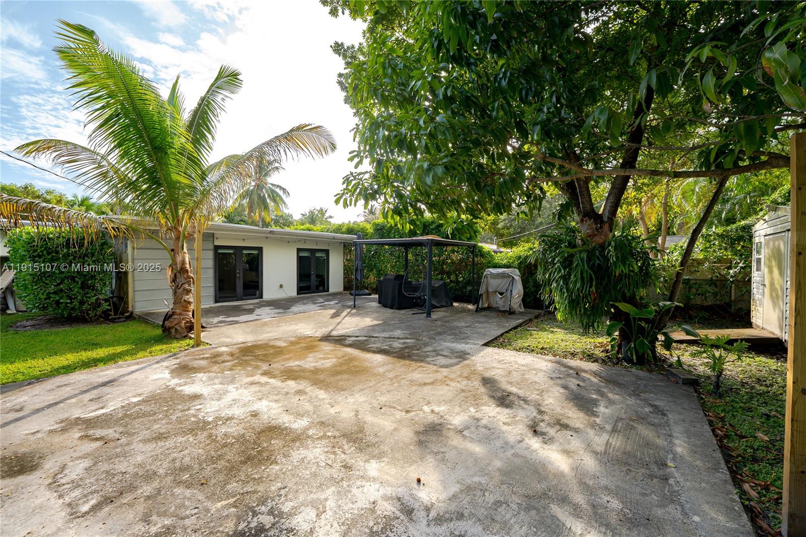 KERWOOD MANOR - Residential