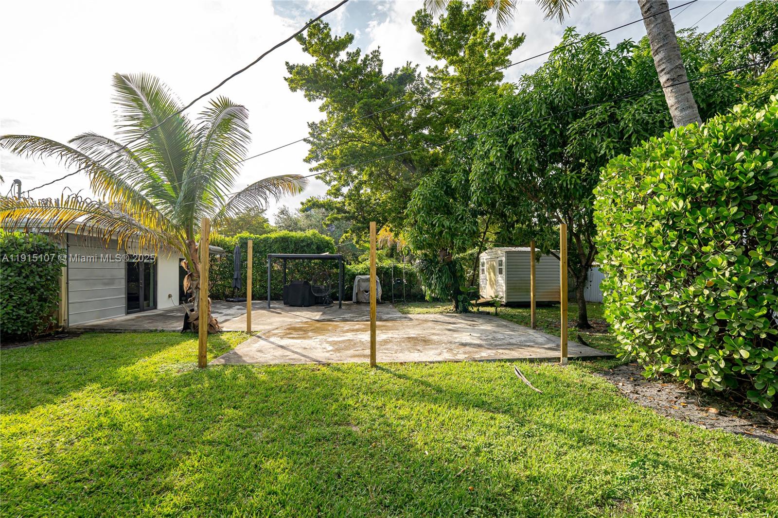 KERWOOD MANOR - Residential