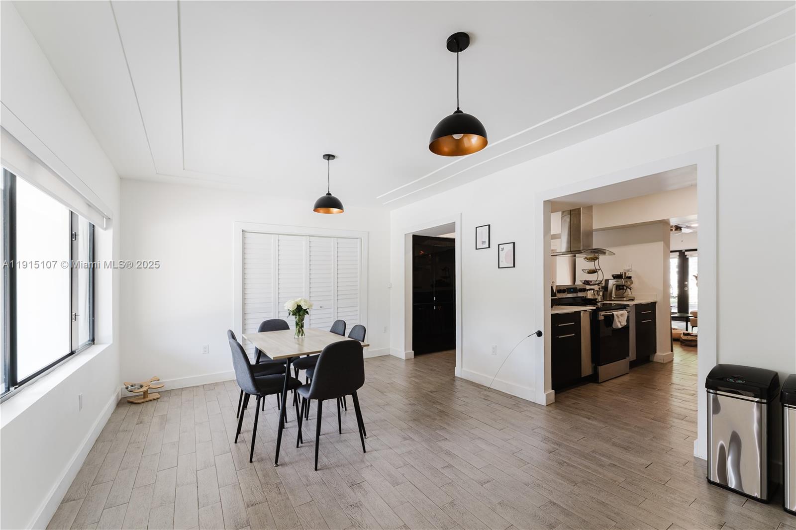 KERWOOD MANOR - Residential