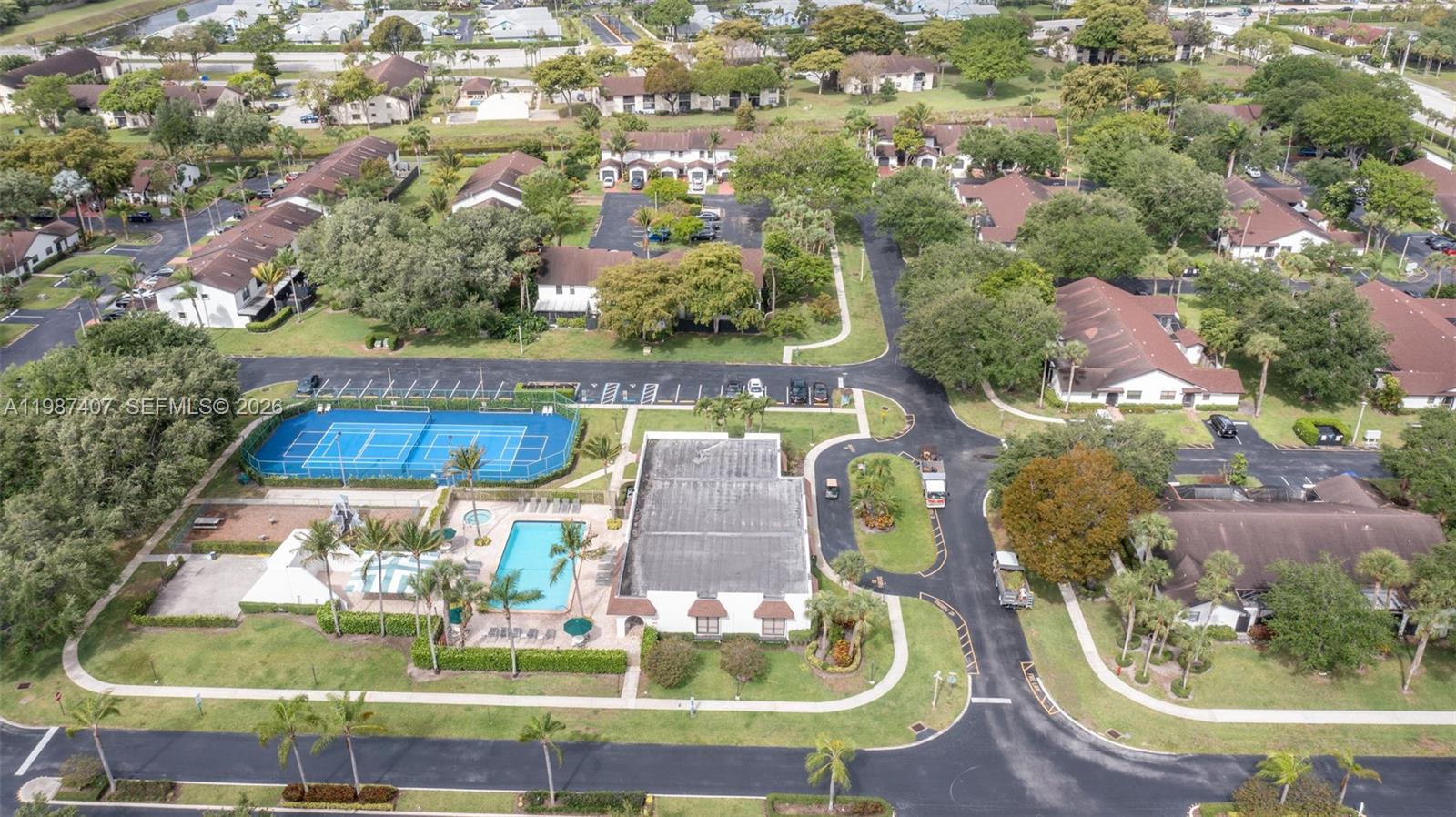 SANDALFOOT COVE SEC 10 - Residential