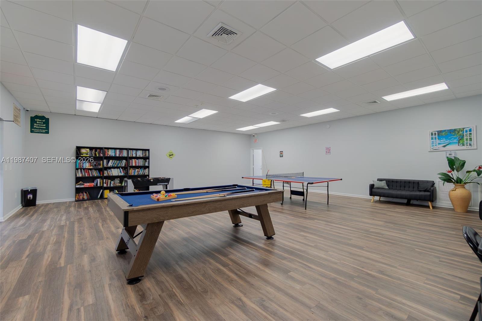 SANDALFOOT COVE SEC 10 - Residential
