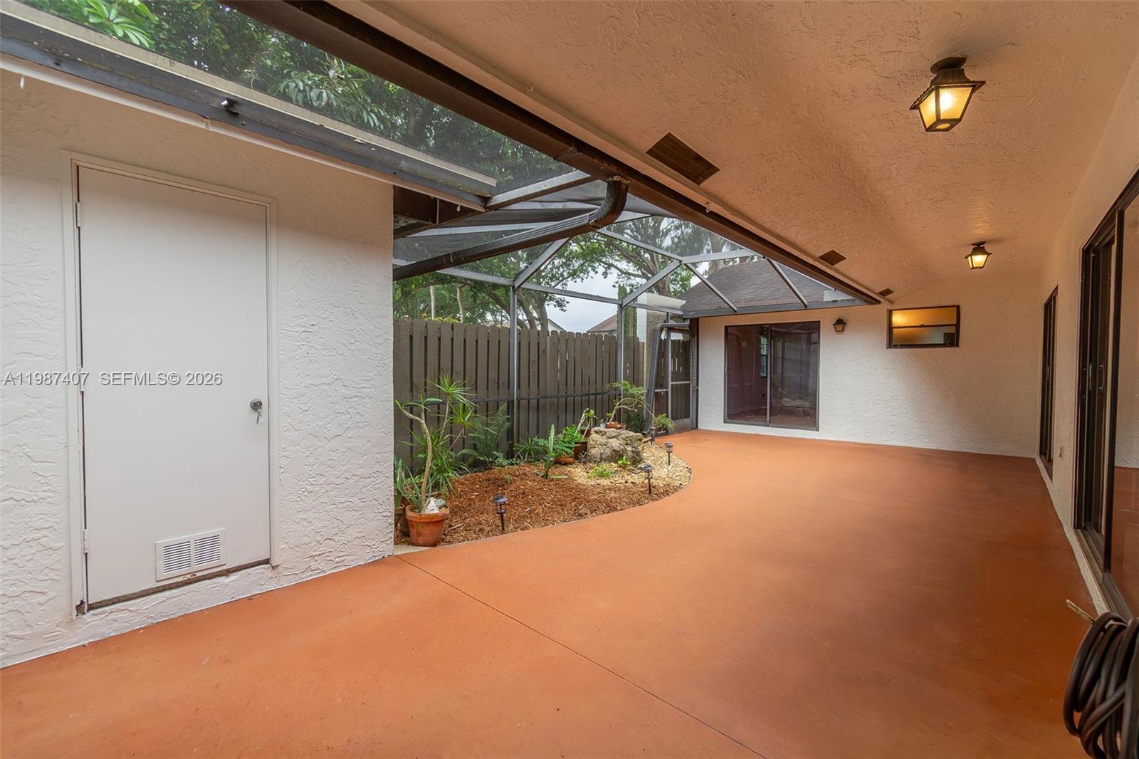 SANDALFOOT COVE SEC 10 - Residential