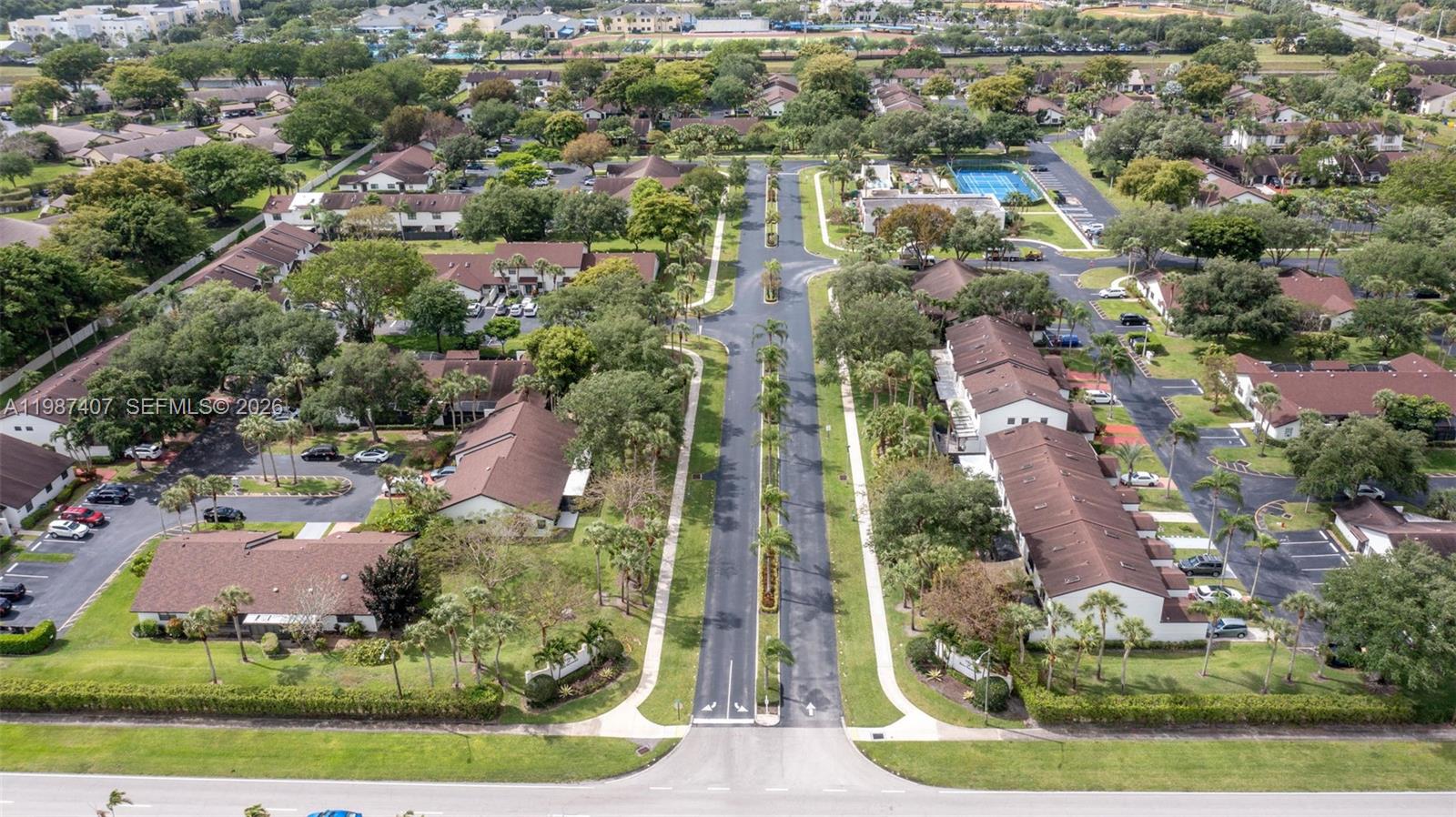 SANDALFOOT COVE SEC 10 - Residential