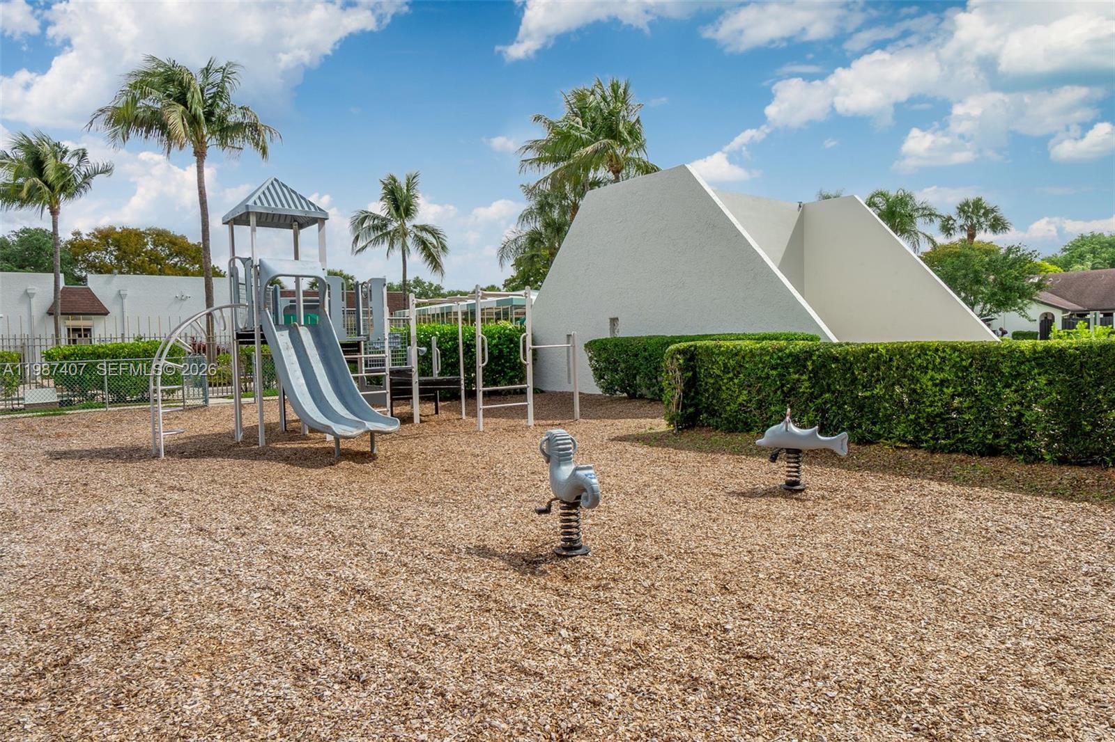 SANDALFOOT COVE SEC 10 - Residential