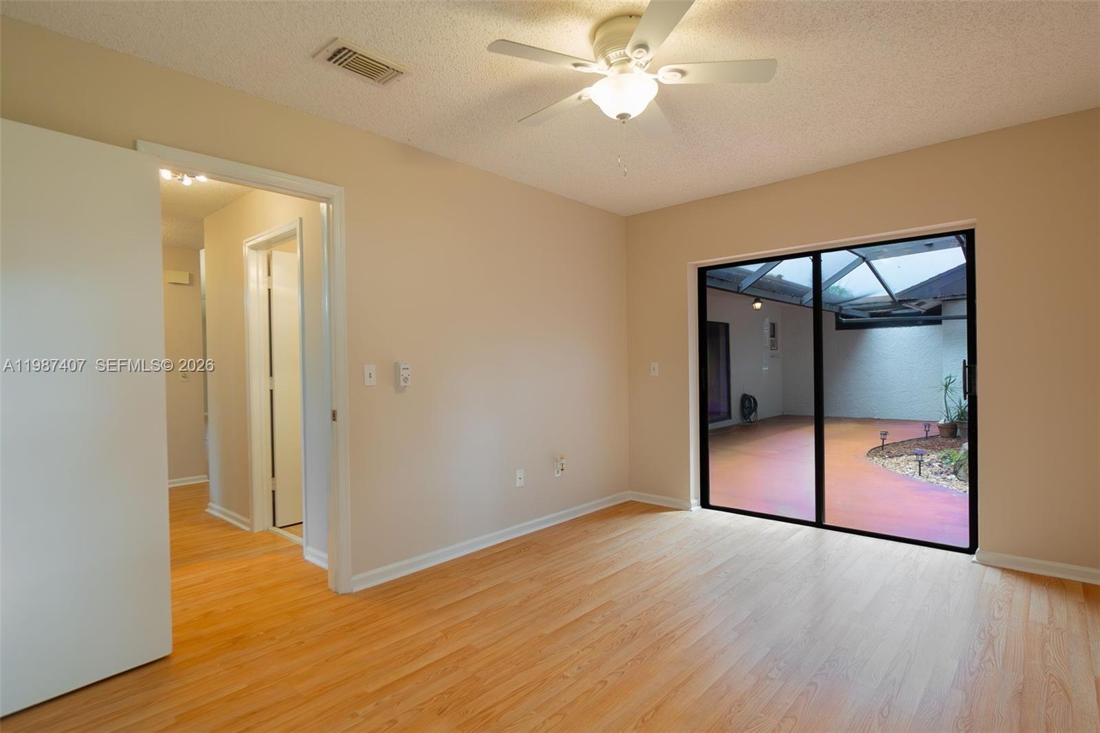 SANDALFOOT COVE SEC 10 - Residential