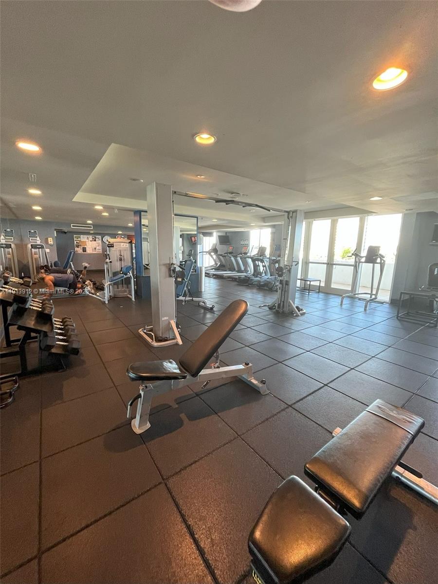 360 CONDO B - Residential Lease