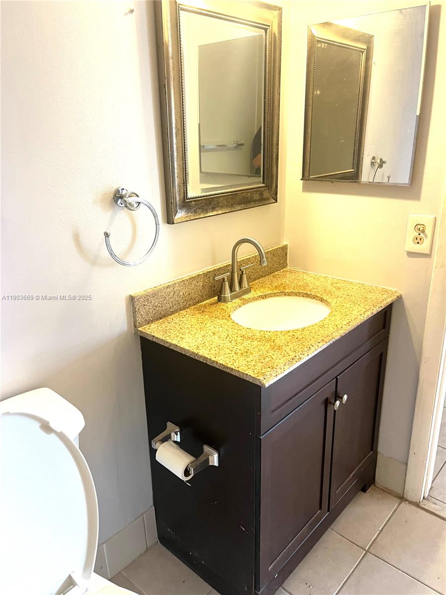 CRESTVIEW TOWERS CONDO - Residential Lease