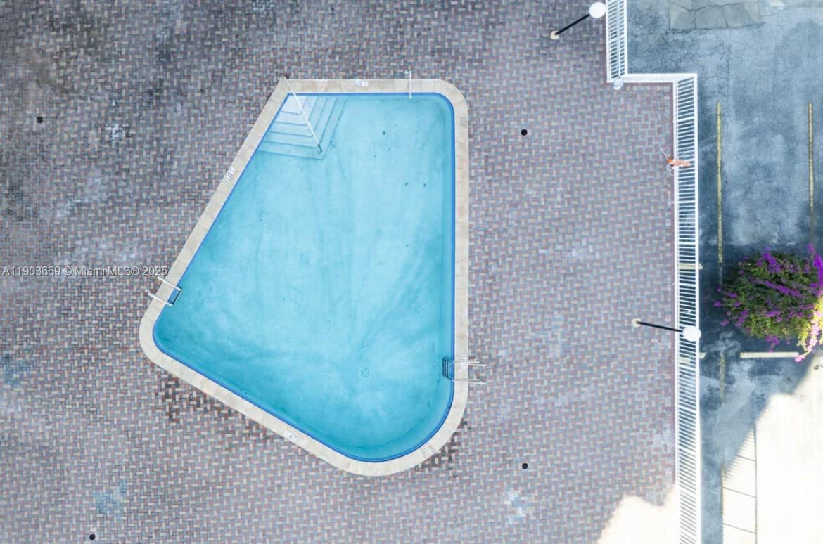 CRESTVIEW TOWERS CONDO - Residential Lease