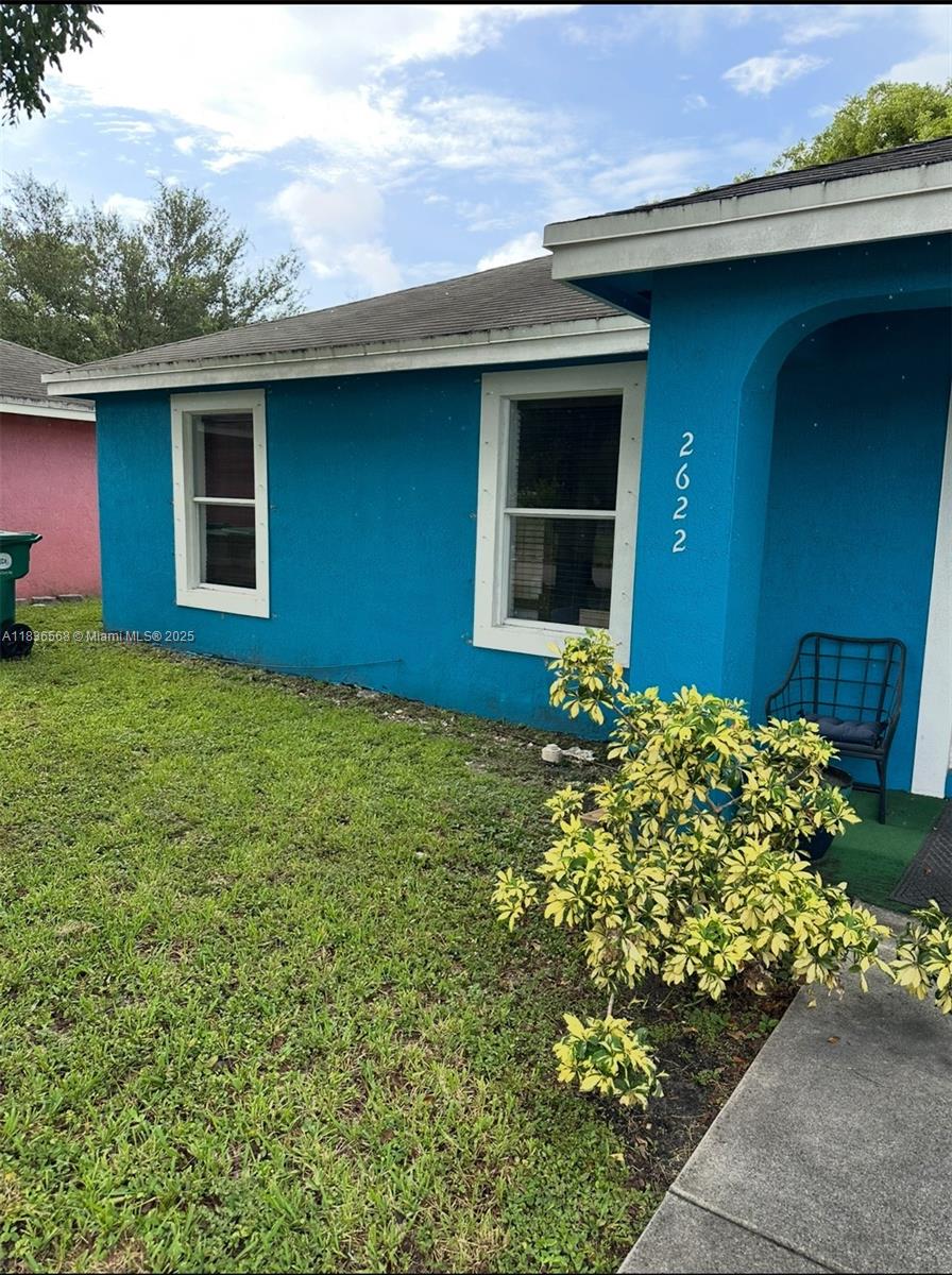 2622 NW 47th St, Miami, FL, 33142/$565,000 1 2622 NW 47th St