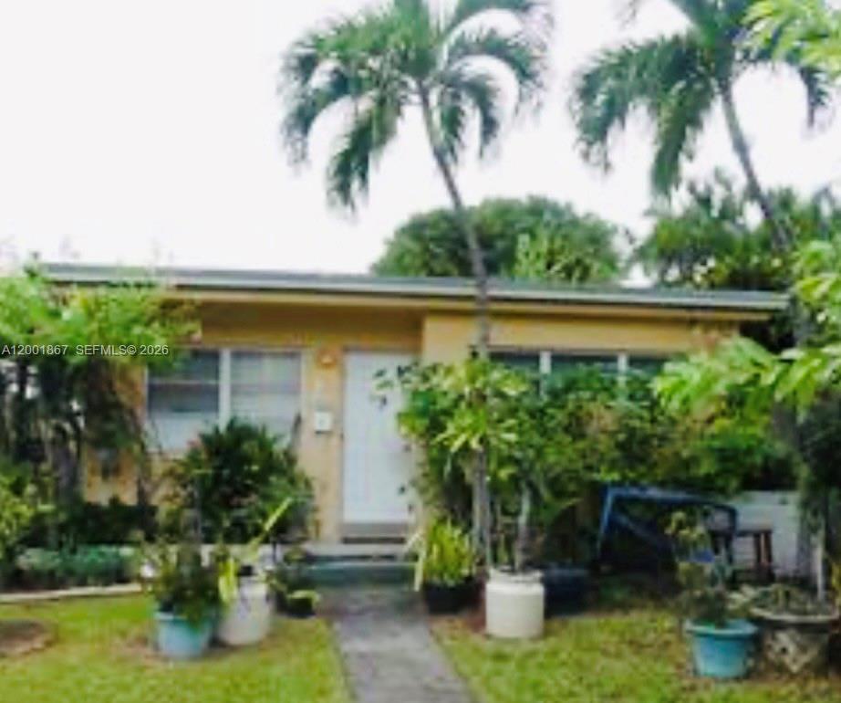 HOLLYWOOD SOUTH SIDE ADD - Residential Income