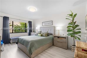 LAKES BY THE BAY SEC 3 - Residential
