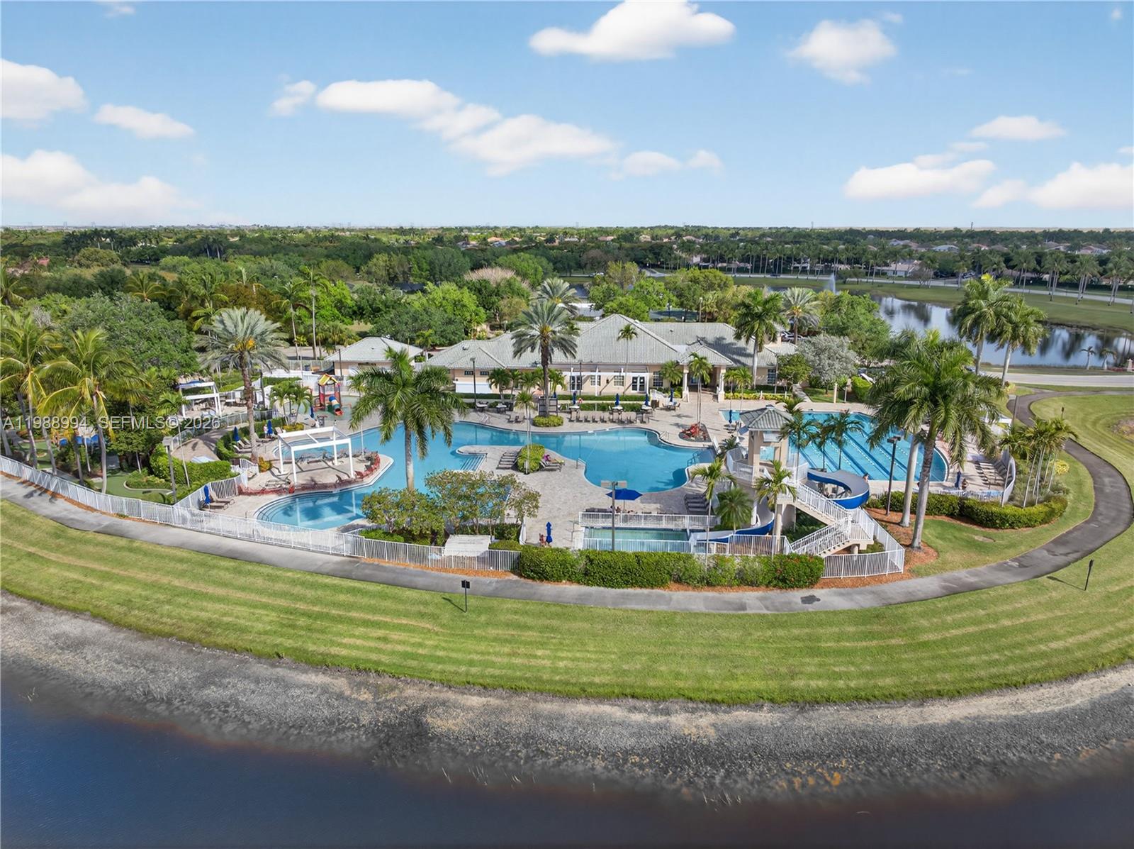 SECTOR 2-PARCELS 1 2 3 4 - Residential