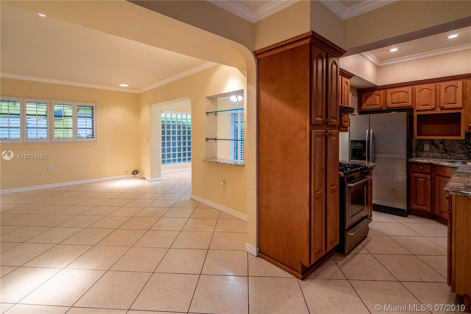 ALTOS DEL MAR NO 3 - Residential Lease