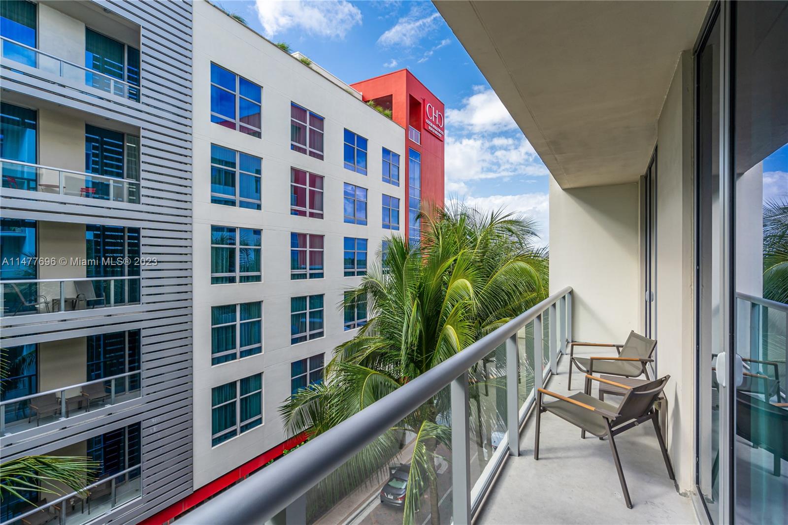 COSTA HOLLYWOOD CONDO - Residential