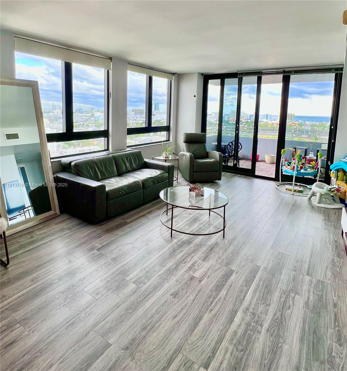 THE WAVERLY AT SOUTH BEAC - Residential Lease