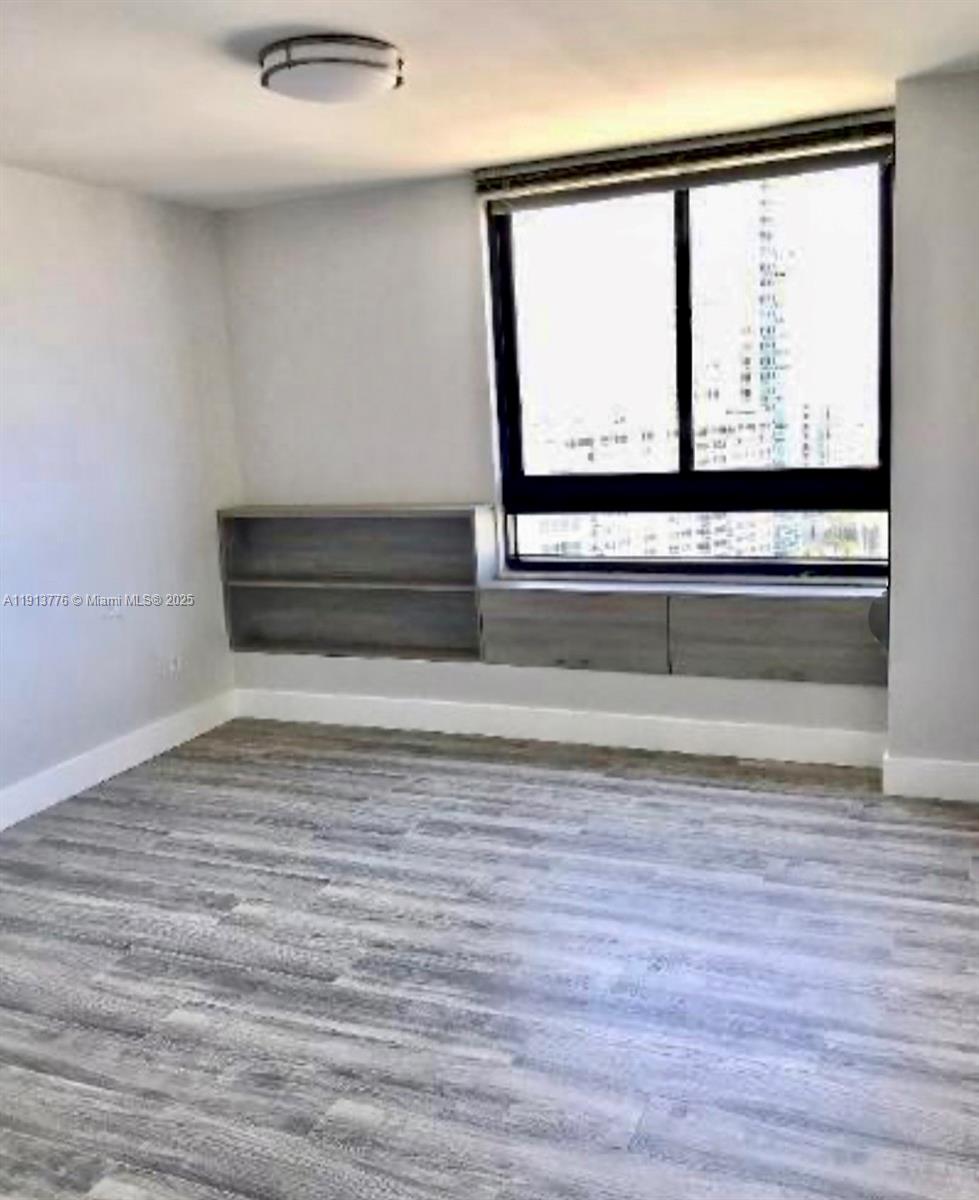 THE WAVERLY AT SOUTH BEAC - Residential Lease