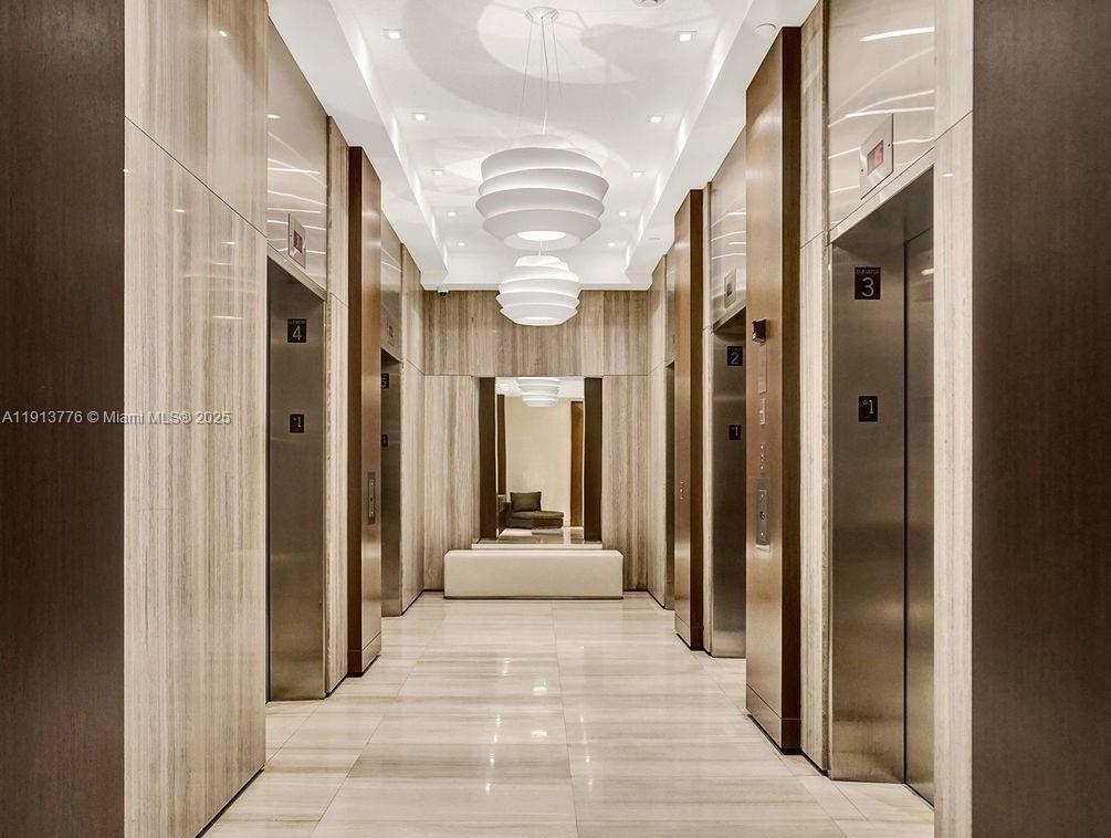 THE WAVERLY AT SOUTH BEAC - Residential Lease