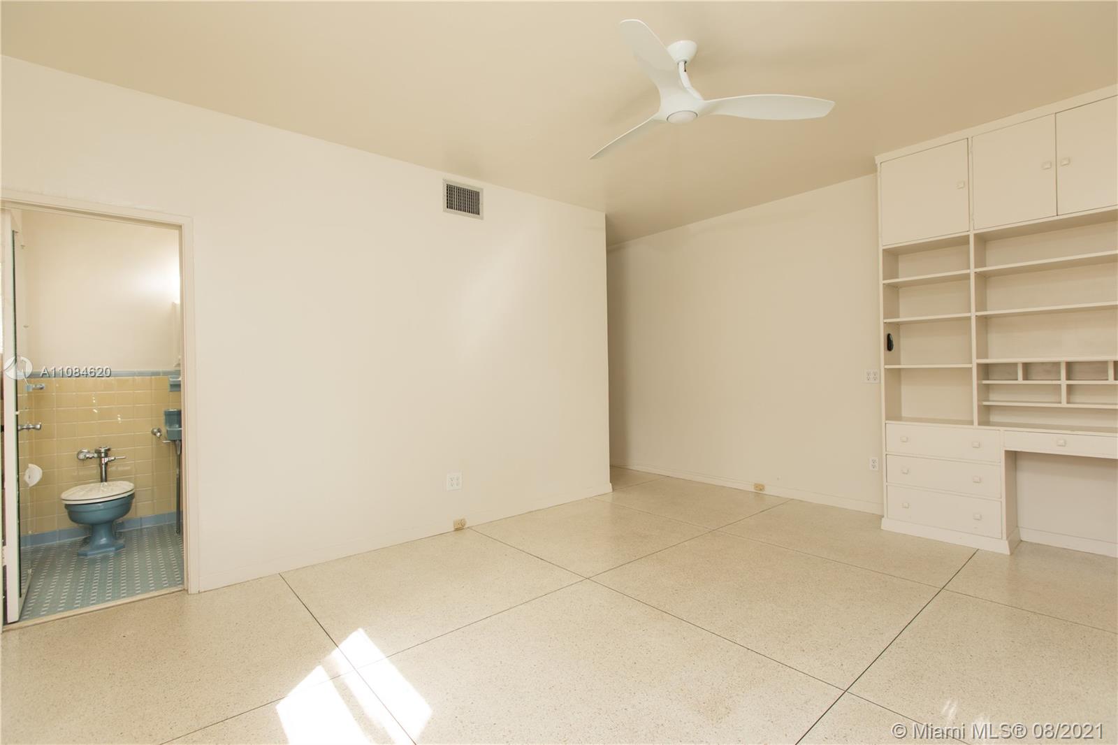 27 28 33 34 53 42 - Residential Lease