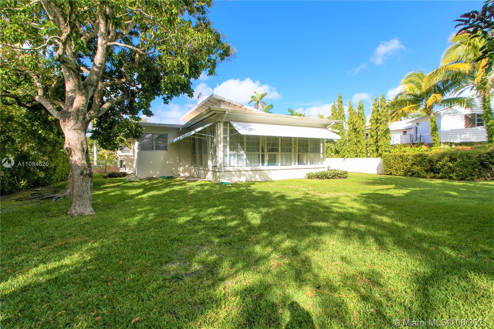 27 28 33 34 53 42 - Residential Lease