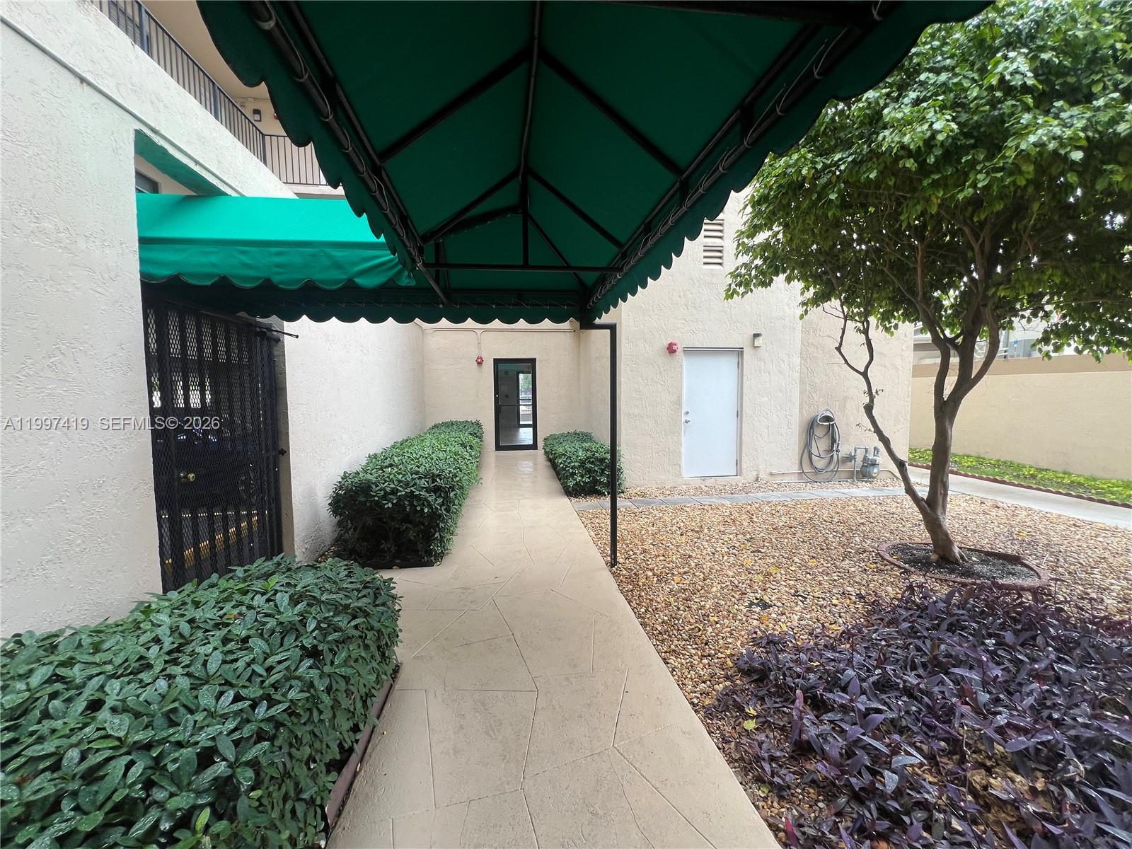 BAY PLAZA CONDO - Residential Lease