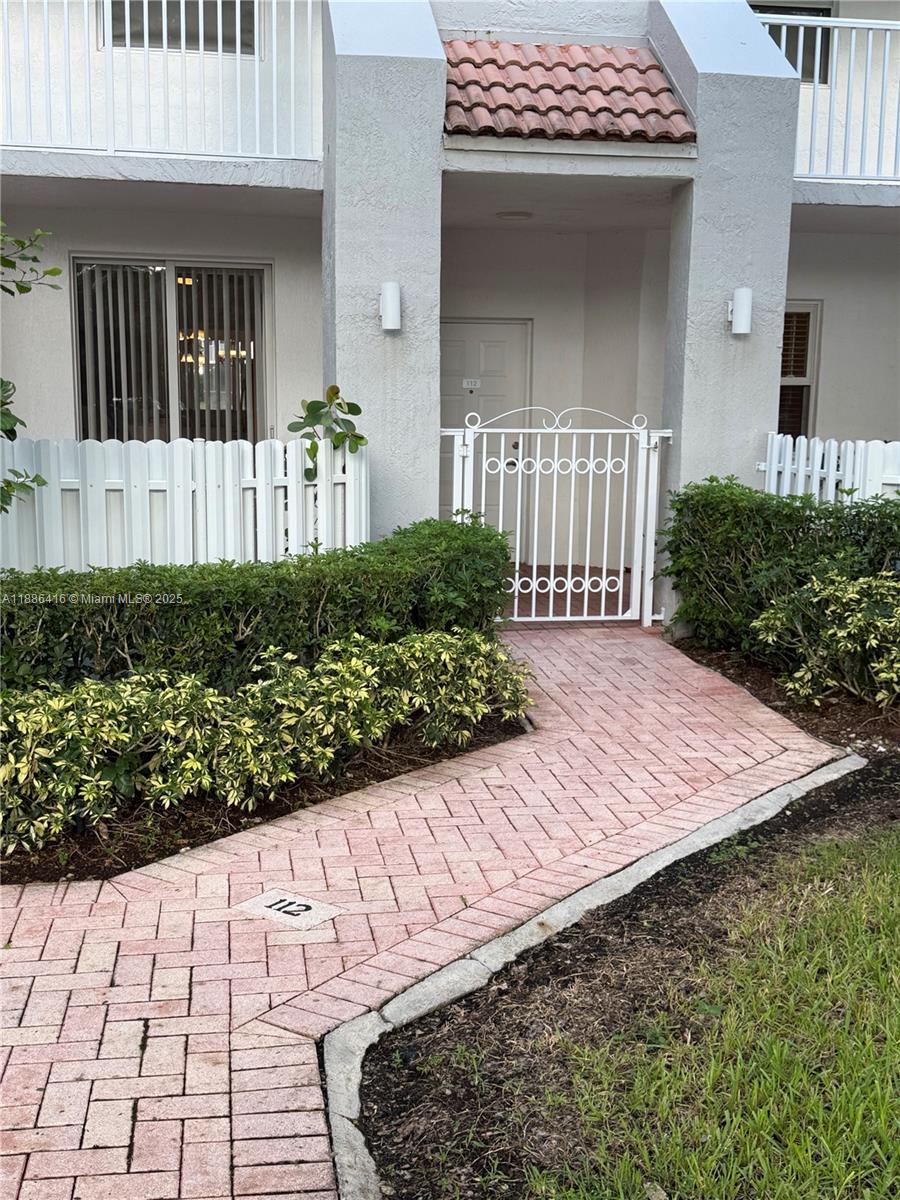 CAPTIVA CONDO B - Residential