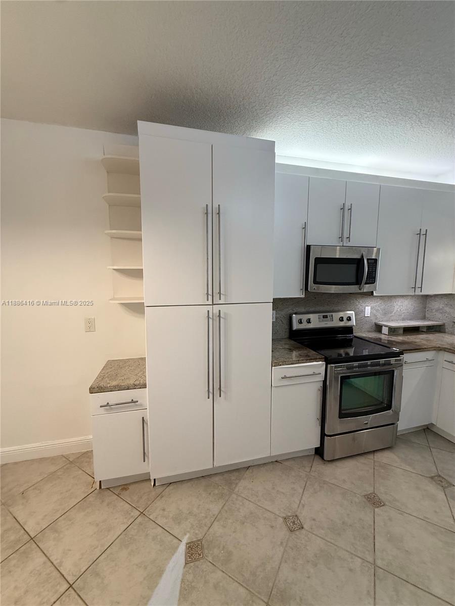 CAPTIVA CONDO B - Residential