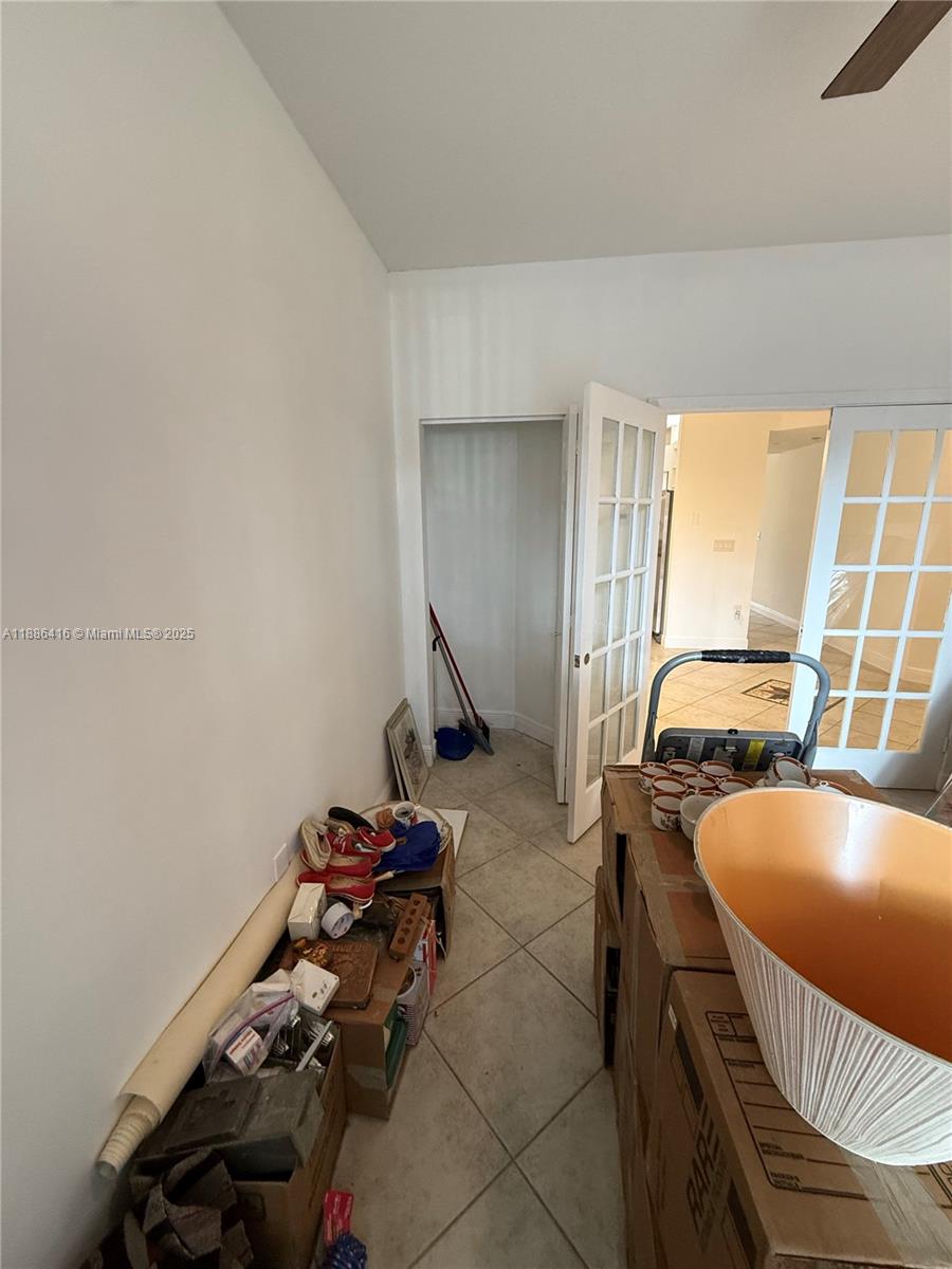 CAPTIVA CONDO B - Residential