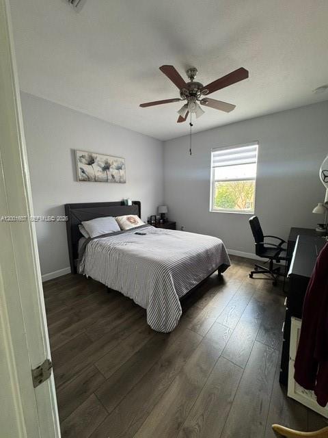 KENDALL COMMONS TOWNHOMES - Residential Lease