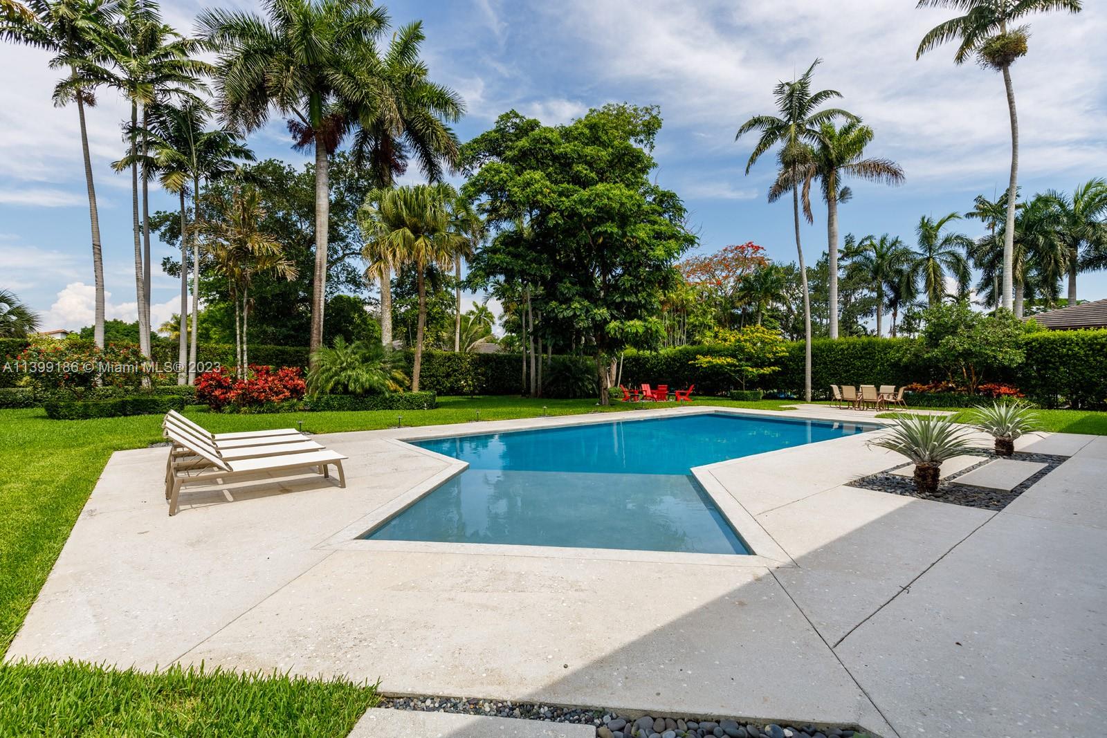 ARBORETUM AT SUNSET - Residential