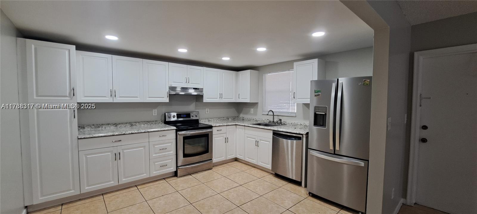 Rental Property at 4522 Sw 54th St 702-K, Dania Beach, Miami-Dade County, Florida - Bedrooms: 2 
Bathrooms: 2  - $1,950 MO.