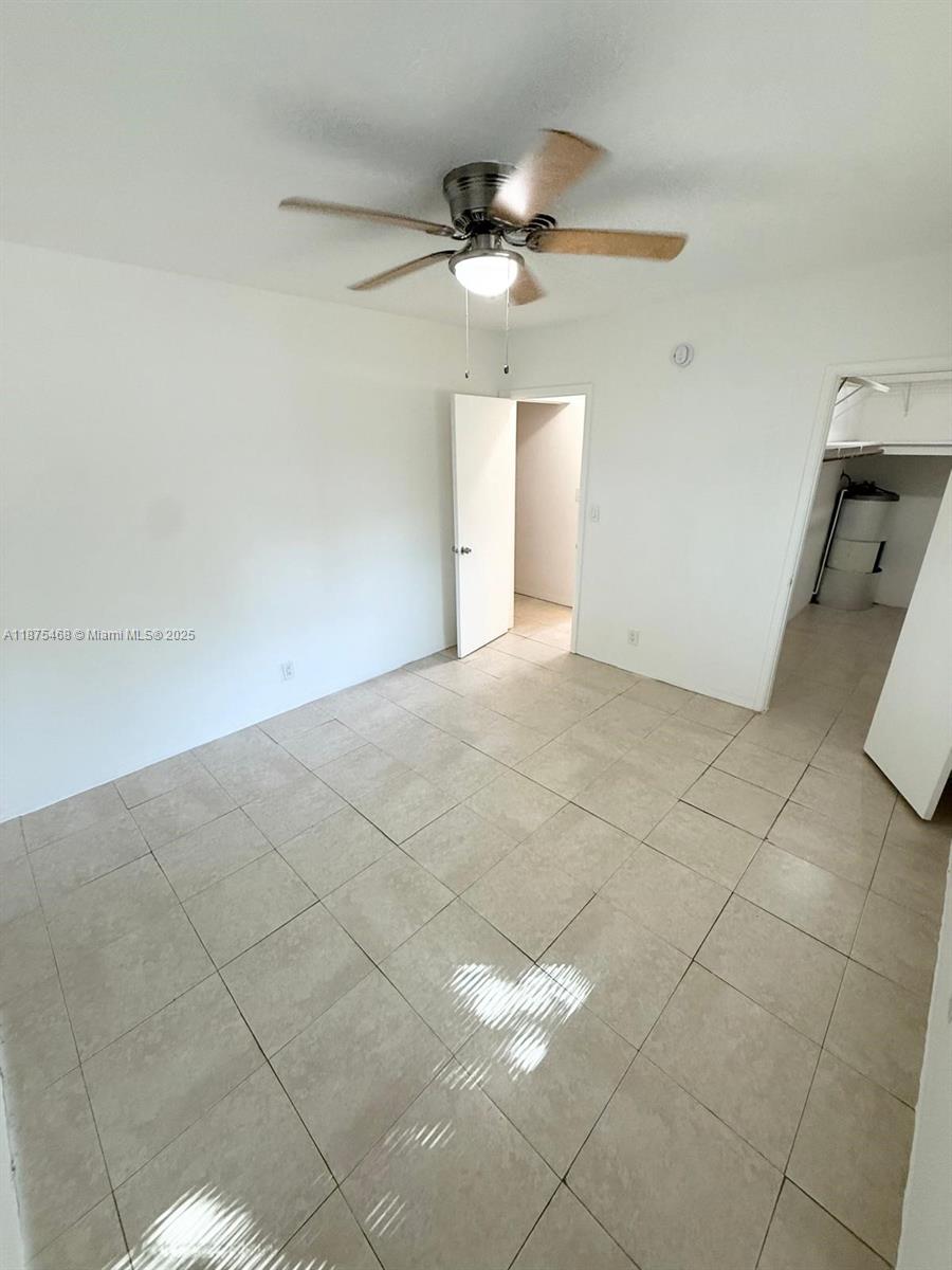 BOULEVARD VILLAS - Residential Lease