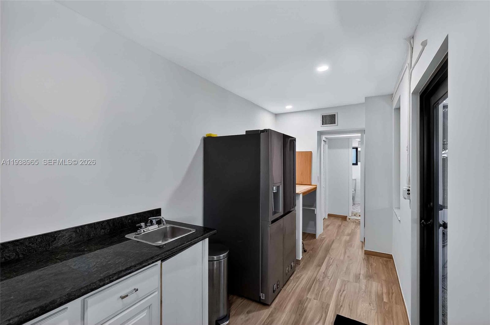 HOLLEMAN PARK - Residential