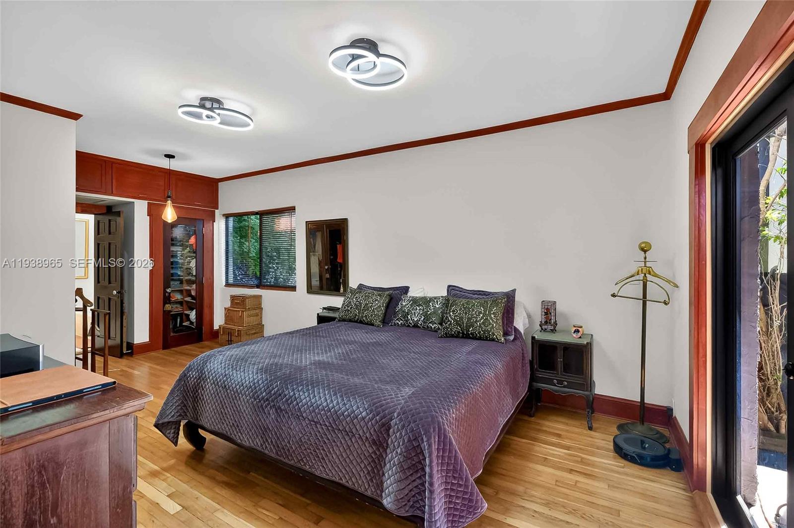 HOLLEMAN PARK - Residential