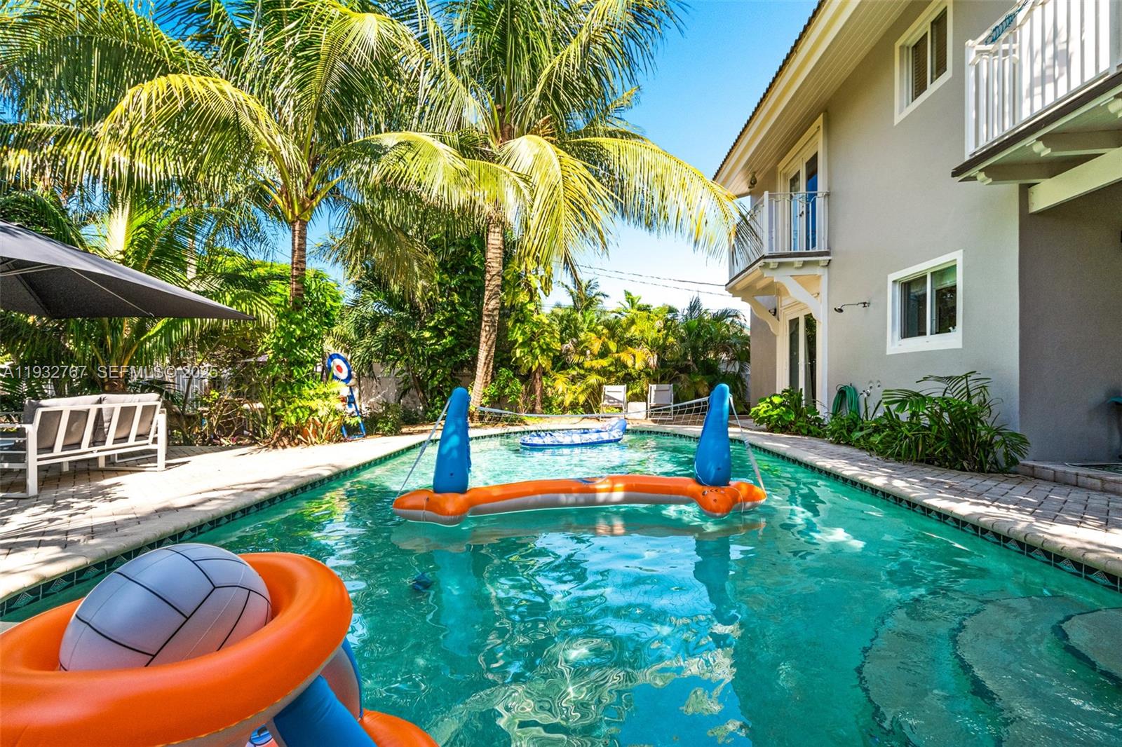 ROYAL PALM VISTA - Residential