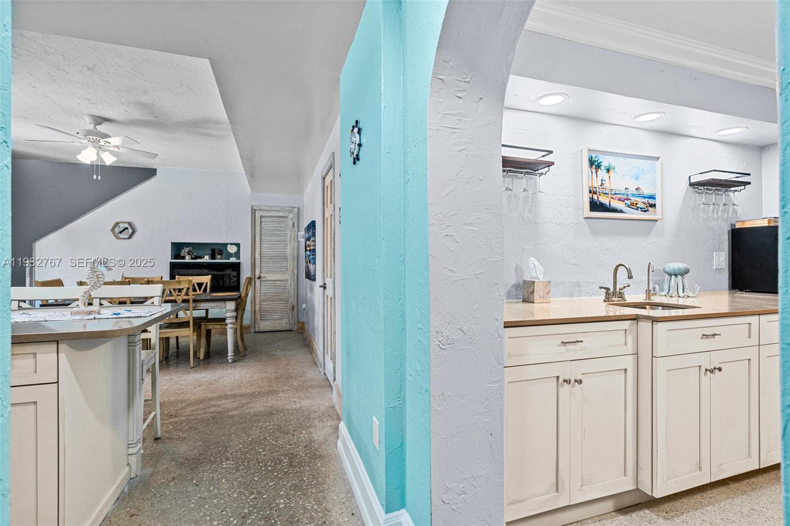 ROYAL PALM VISTA - Residential