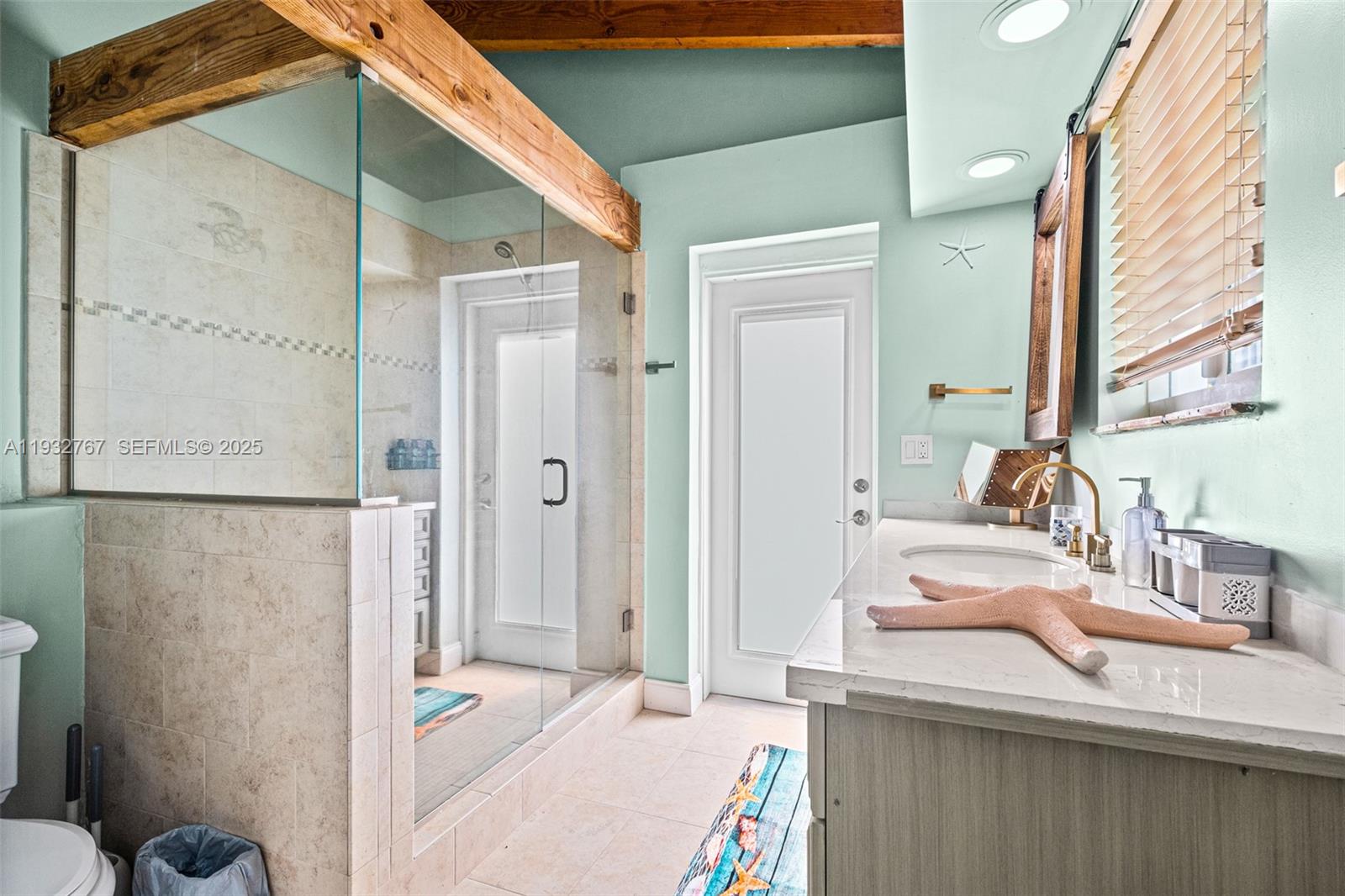 ROYAL PALM VISTA - Residential