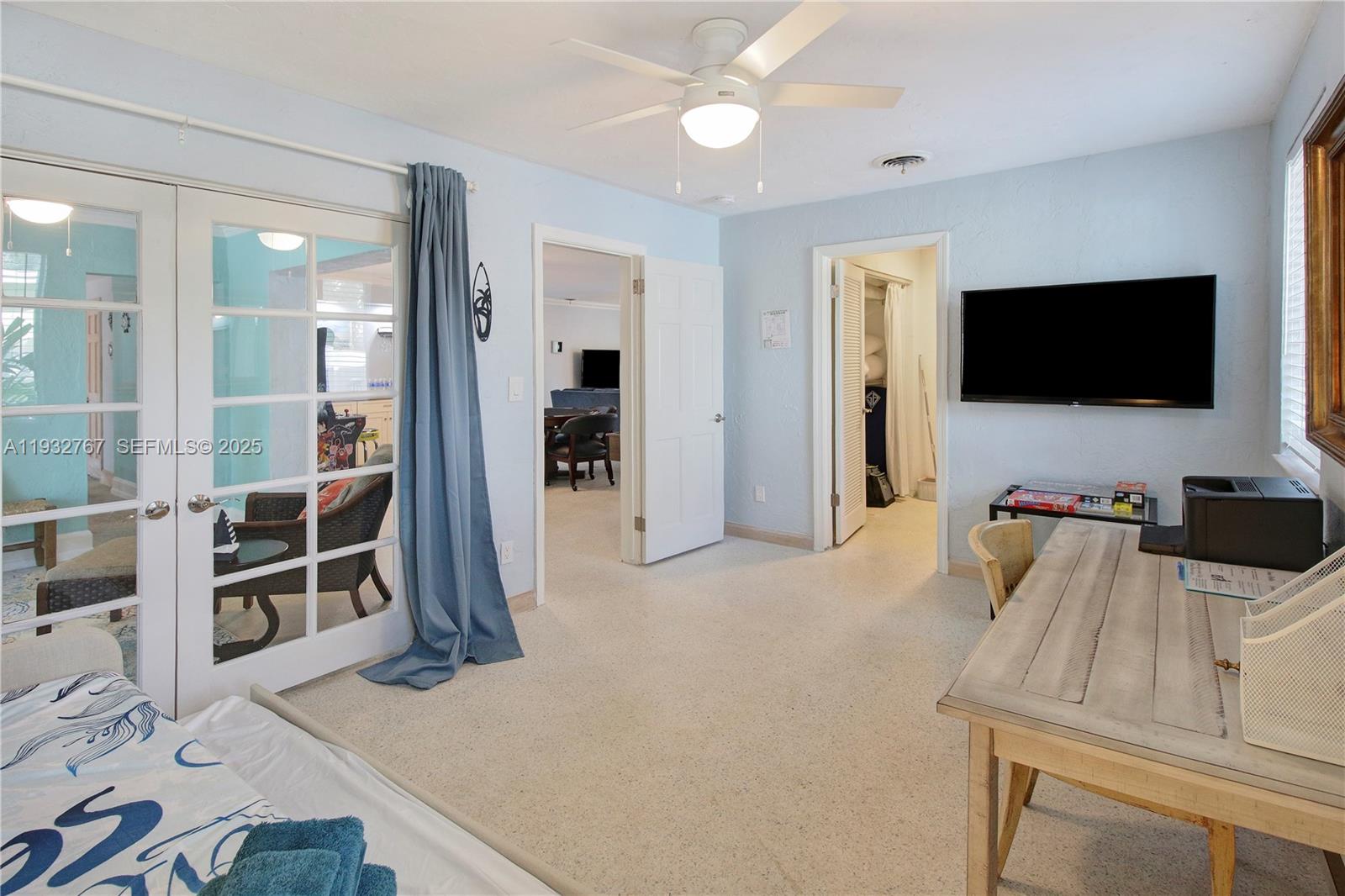 ROYAL PALM VISTA - Residential