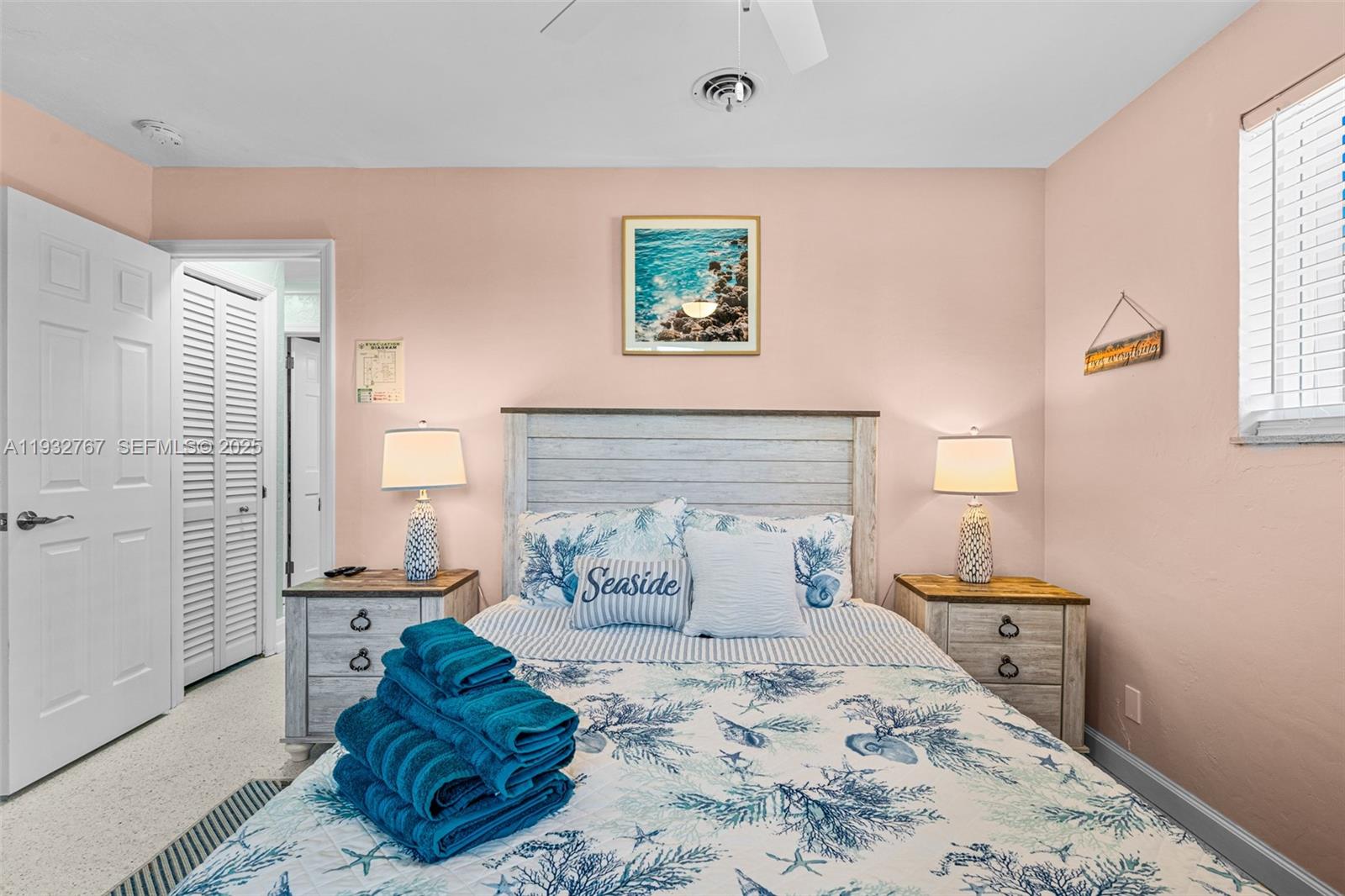 ROYAL PALM VISTA - Residential