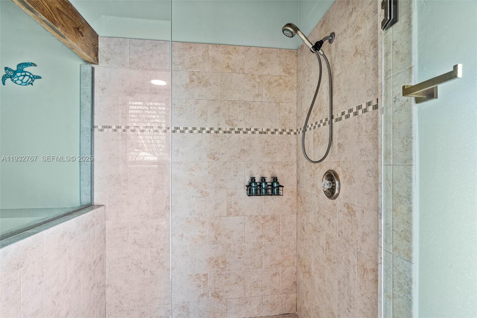 ROYAL PALM VISTA - Residential