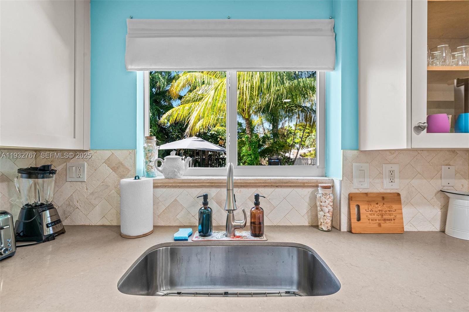 ROYAL PALM VISTA - Residential