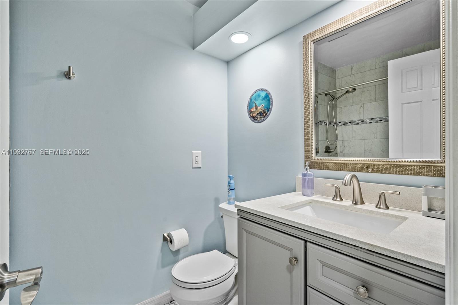 ROYAL PALM VISTA - Residential