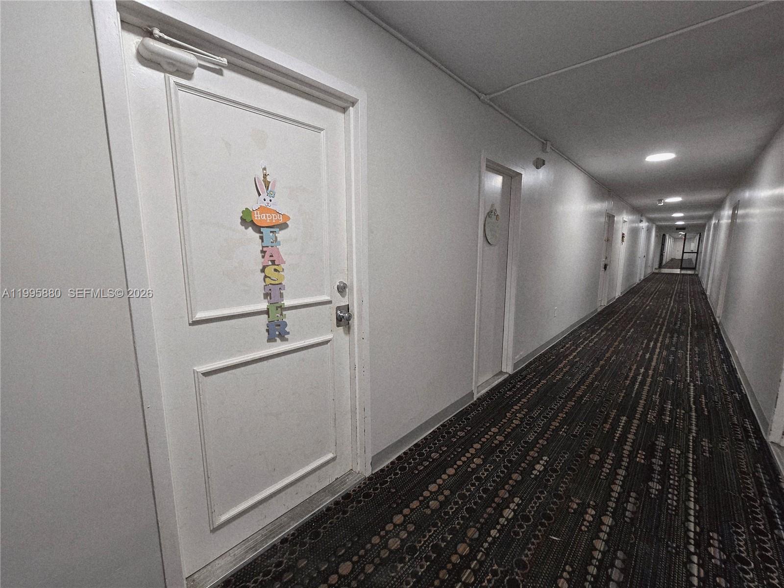 THREE HORIZONS NORTH COND - Residential