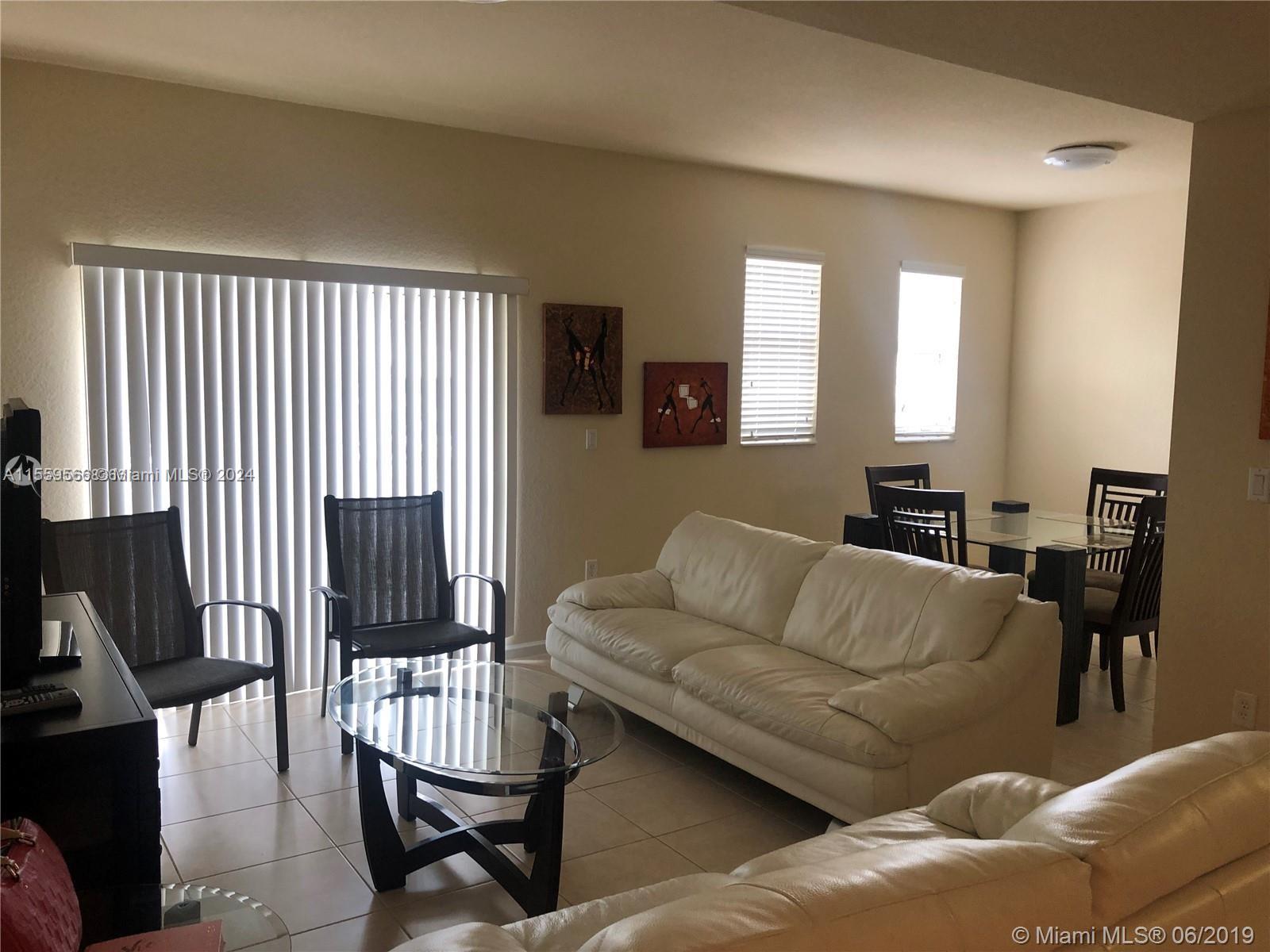 ST MORTIZ AT DORAL CONDO - Residential