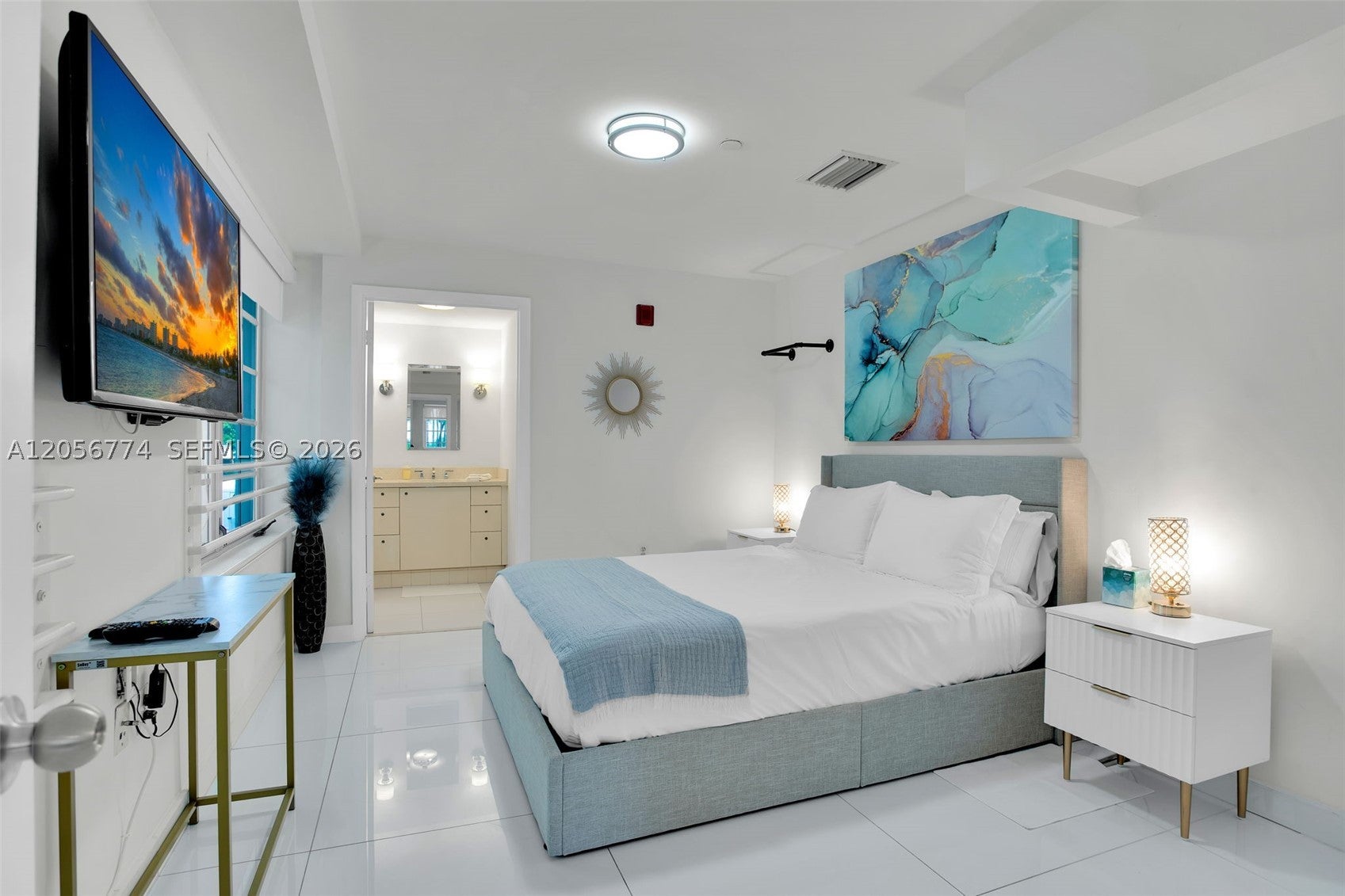 1250 Ocean Dr 2N