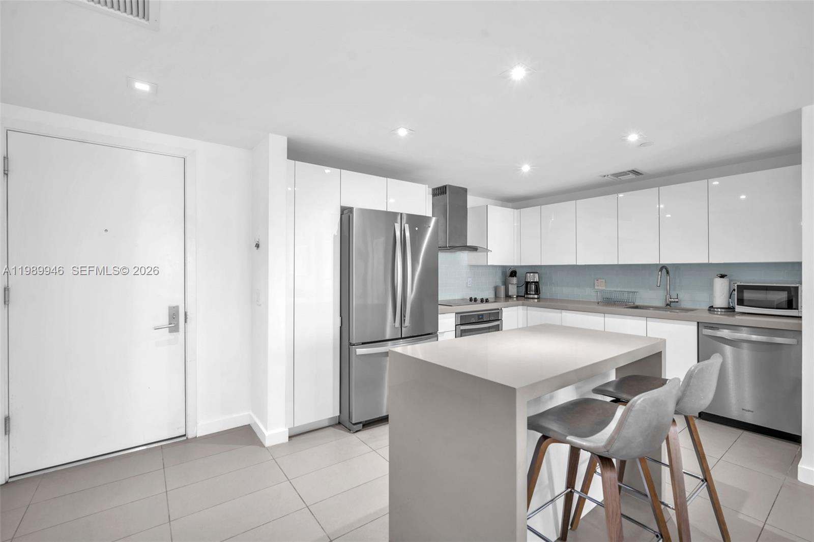 1600 NE 1st Ave 1207