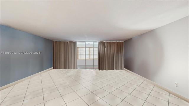 ROLLING GREEN CONDO D - Residential