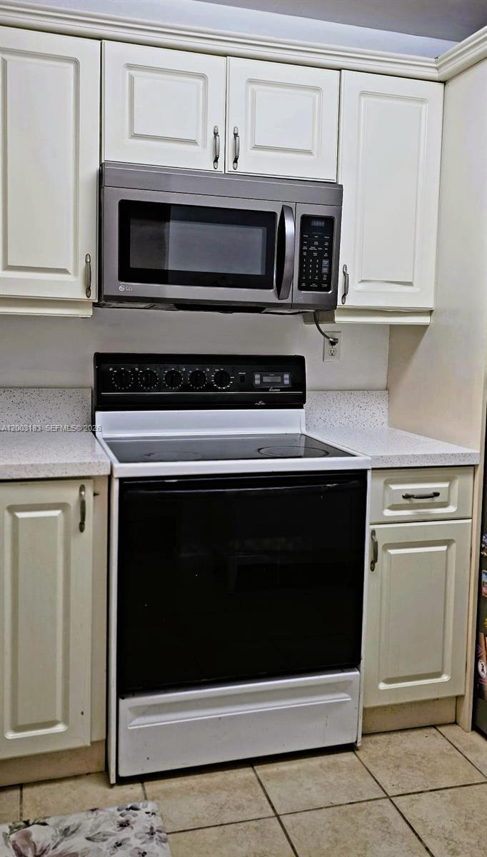 GARDENS OF KENDALL SO CON - Residential